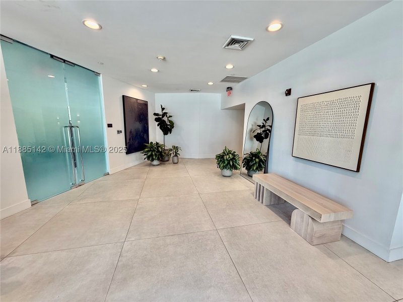 Comprar apartamento no Vue at Brickell 1603