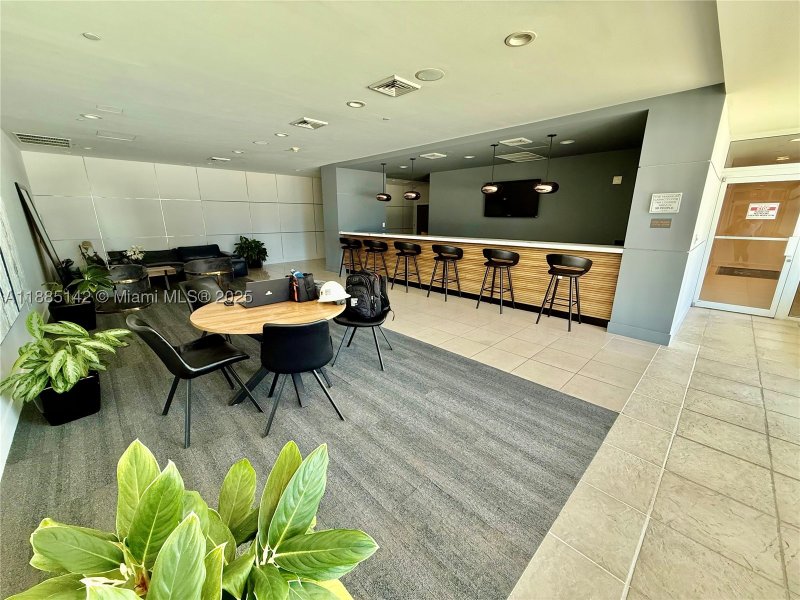 Comprar apartamento no Vue at Brickell 1603