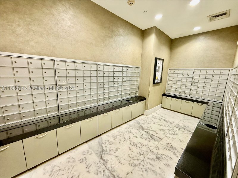 Comprar apartamento no Vue at Brickell 1603