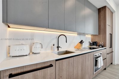 Comprar apartamento en 72 Park Miami Beach 2102