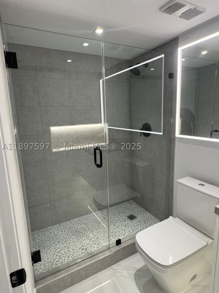 Apartment for rent at Madison Miami E-901