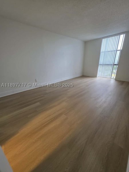 Condo for sale at Sailboat Cay 811