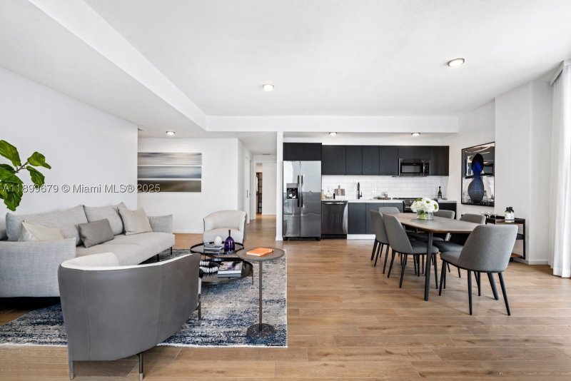 Aluguel de apartamento no The Elser Hotel and Residences 4409