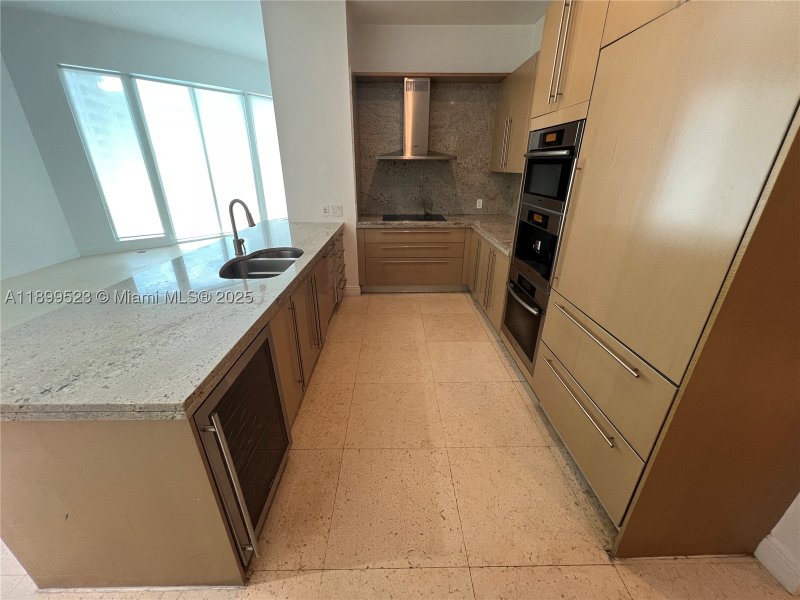 Condo for sale at Asia on Brickell 2205