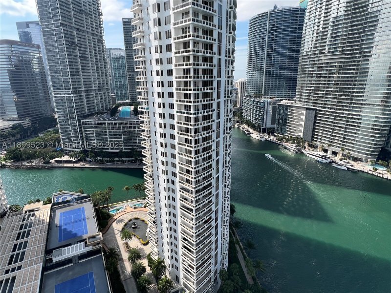 Condo for sale at Asia on Brickell 2205
