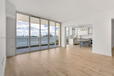Comprar apartamento en Three Tequesta Point 204