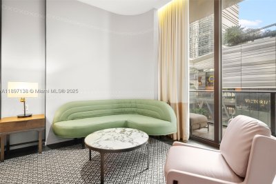 Comprar apartamento en SLS Lux Brickell 402