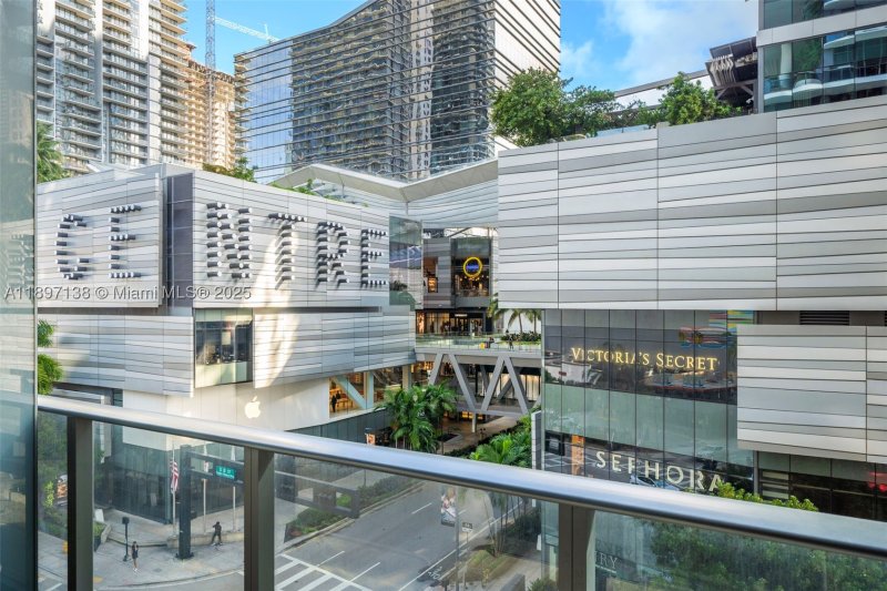Comprar apartamento en SLS Lux Brickell 402