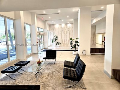 Comprar apartamento no Winston Towers 409