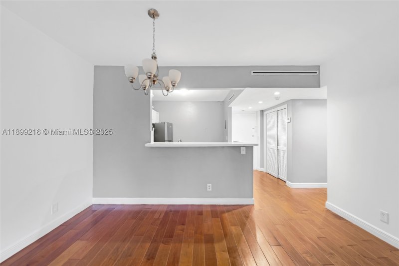 Condo for sale at Island Place At North Bay 3K