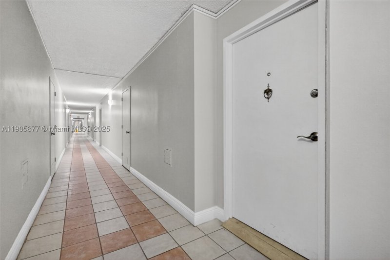 Condo for sale at Burleigh House 705
