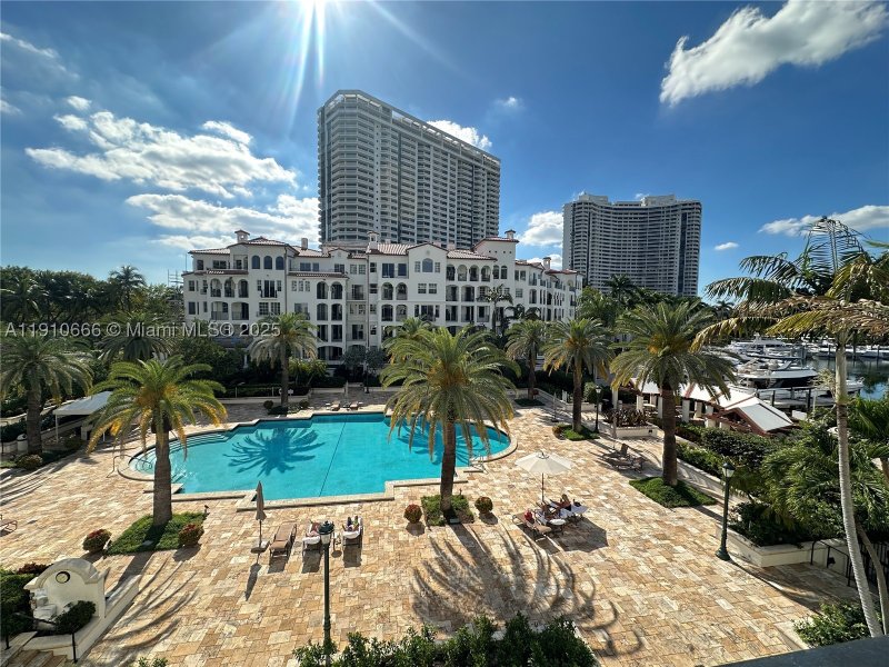 Comprar apartamento en Mediterranean Village B-303