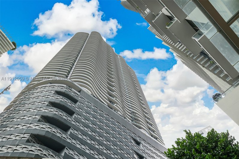 Alquiler de apartamento en Brickell Flatiron 3002
