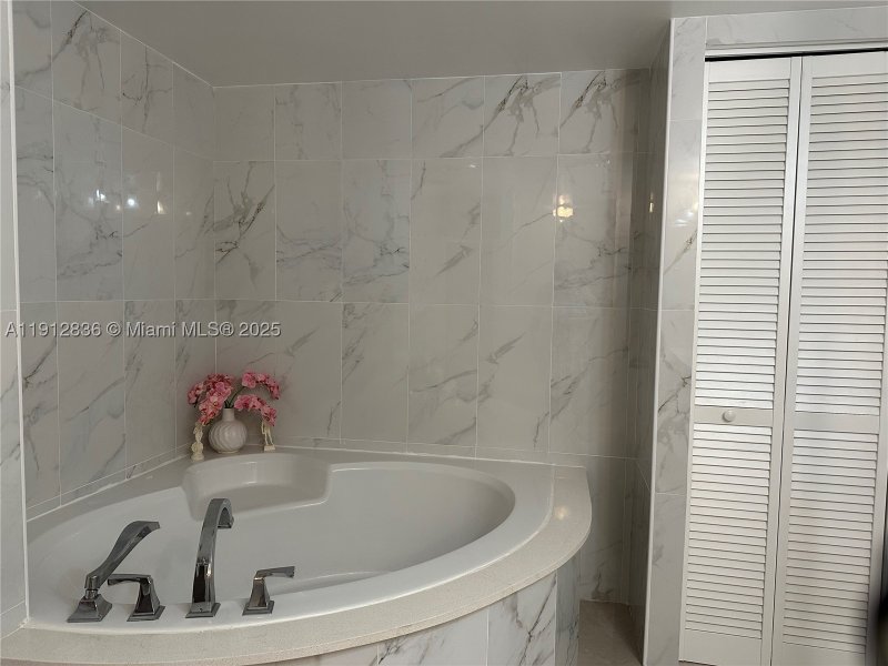 Condo for sale at Prince George 6H