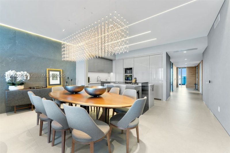 Condo for sale at Residences by Armani / Casa 1002