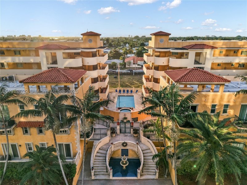 Comprar apartamento no Surfside Palms 103