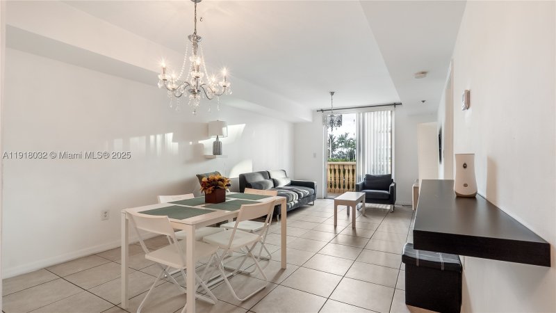 Comprar apartamento no Surfside Palms 103