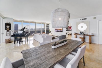 Comprar apartamento no Beach Club Two 3002