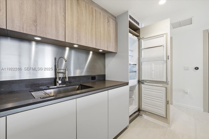 Comprar apartamento en Brickell Flatiron 3211
