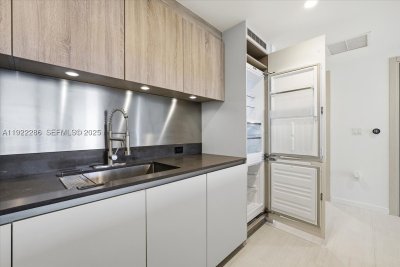 Comprar apartamento en Brickell Flatiron 3211