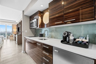 Comprar apartamento no Ritz Carlton Residences Fort Lauderdale Beach R1904