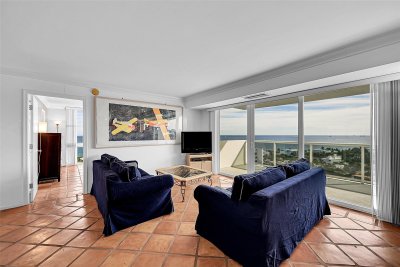 Comprar apartamento en Vantage View 1801