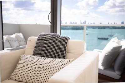 Alquiler de apartamento en Mirador North Tower 526