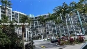 Comprar apartamento no 200 Leslie 303