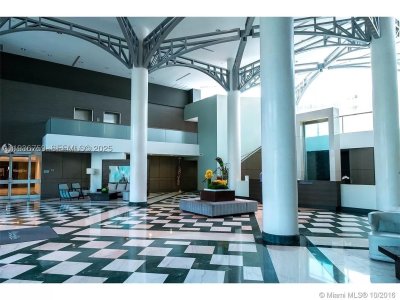 Comprar apartamento en Ocean One 1109