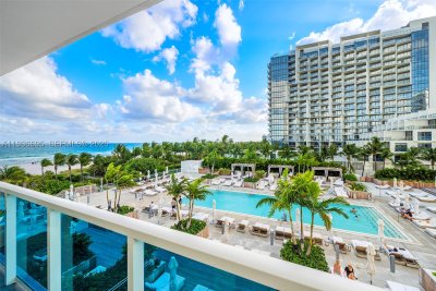Alquiler de apartamento en Roney Palace 408