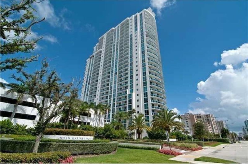 Comprar apartamento en Ocean Marine Yacht Club 910