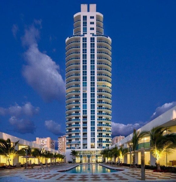 Comprar apartamento en Ocean Marine Yacht Club 910