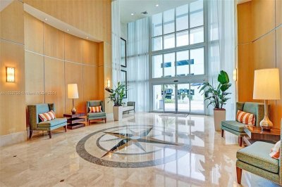 Comprar apartamento en Ocean Marine Yacht Club 910