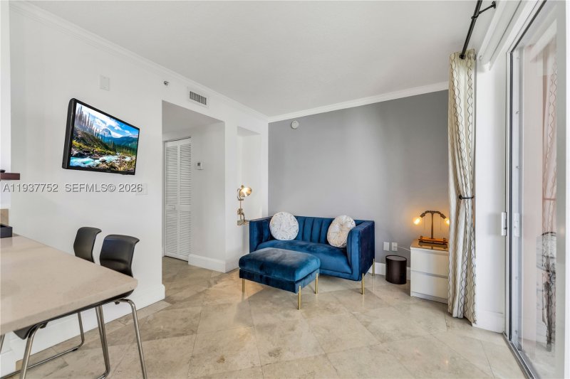Apartment for rent at The Mutiny 717