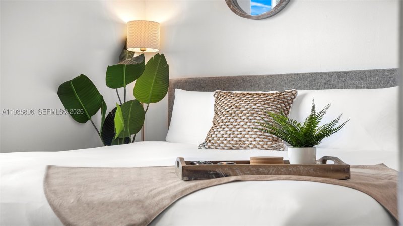 Comprar apartamento en Roney Palace 1632