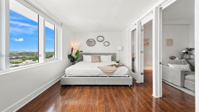Comprar apartamento en Roney Palace 1632