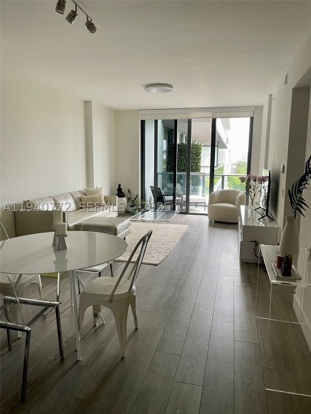 Comprar apartamento en ParkSquare Aventura 714