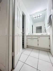 Comprar apartamento en Decoplage 524