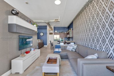 Comprar apartamento en Uptown Marina Lofts 711