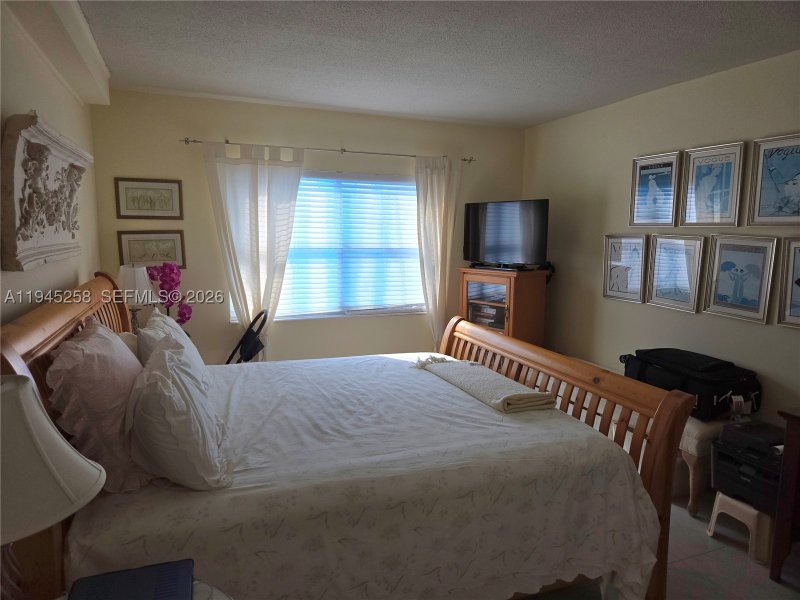 Condo for sale at Coastal Towers 1202