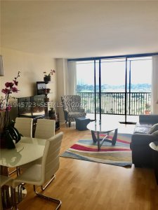 Comprar apartamento en Coronado I 1737