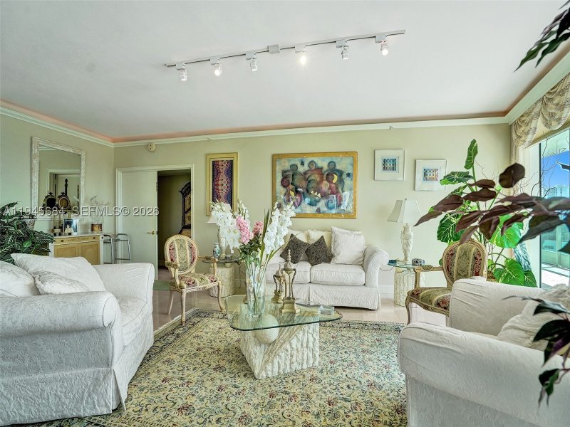 Comprar apartamento en Porto Vita 901