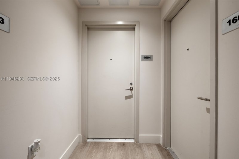 Comprar apartamento no Smart Brickell Residences 1604
