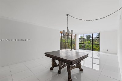 Aluguel de apartamento no Coronado I 209