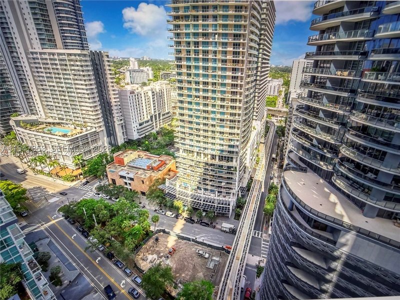 Comprar apartamento en Avenue on Brickell 1050 Tower 1816