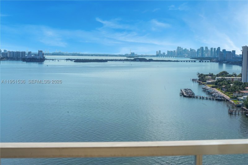 Condo for sale at The Jockey Club I 21C