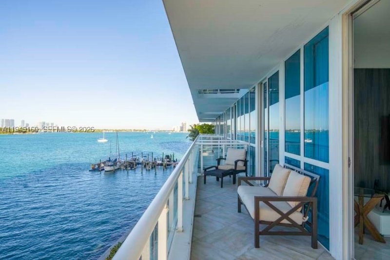 Apartment for rent at Bentley Bay North 411