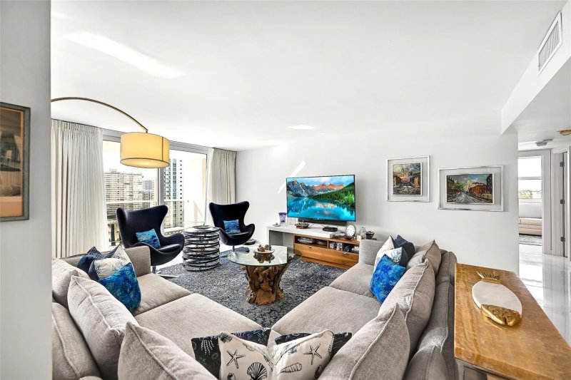 Apartment for rent at La Mer Estates Ts-601