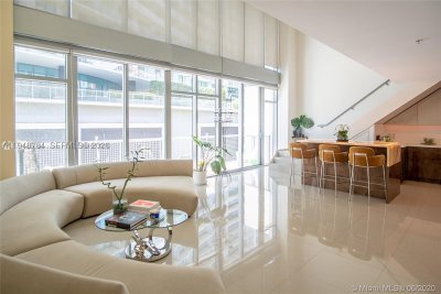 Comprar apartamento en Midtown Miami 4 L04PH3
