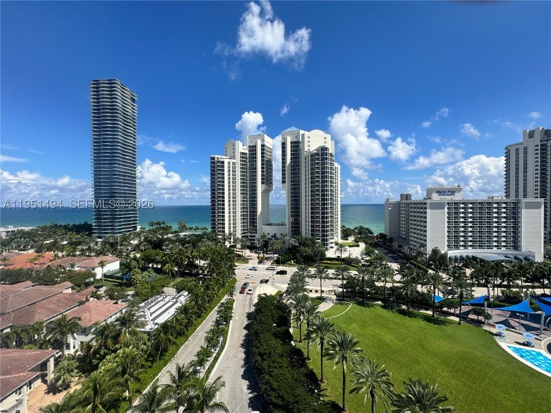 Apartment for rent at Ocean Reserve 1427